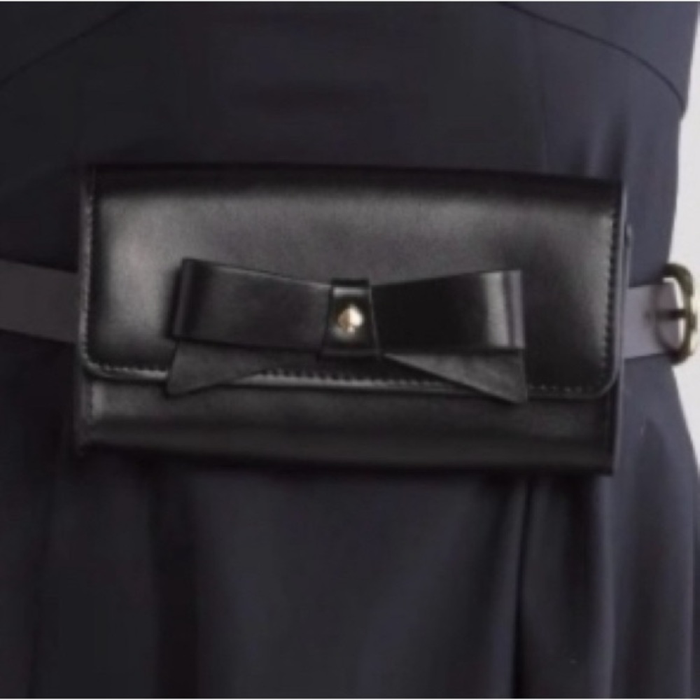 Kate Spade Black Leather Bow Fanny Pack - Picture 2 of 11